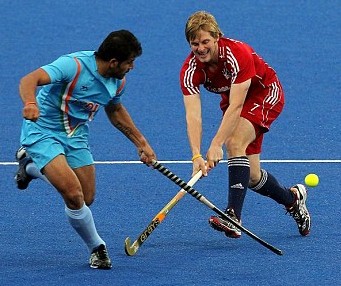 Britons Beat Indians in Hockey, But Simon Mantell Sustains an Injury