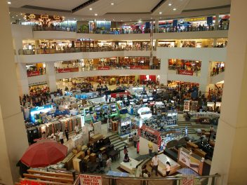 Up to 25% of Shopping Malls May Close Within 5 Years: Report
